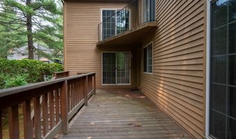 54 Voyagers Ln 54, Ashland, MA 01721