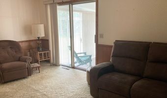 1053 Shady Ln, Ashland, OH 44805