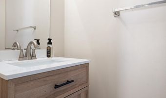 15 ANCHOR Ln, Dover, DE 19901