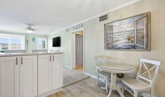301 E Commerce Way Rd 206, Atlantic Beach, NC 28512