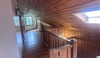 8 Avery Rd, Campton, NH 03223