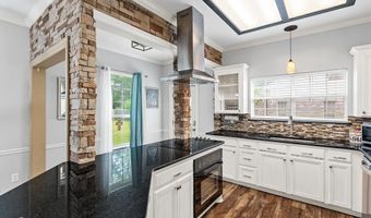 4013 Wisteria Ln, Benton, LA 71006