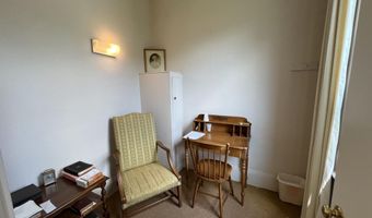 2 Howard St, Augusta, ME 04330