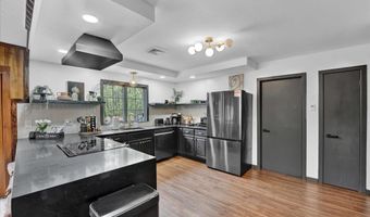 167 Valley View Dr, Albrightsville, PA 18210