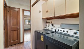397 Bayview Ave, Bayville, NJ 08721