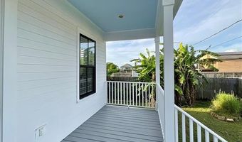 137 SEAL Dr, Arabi, LA 70032