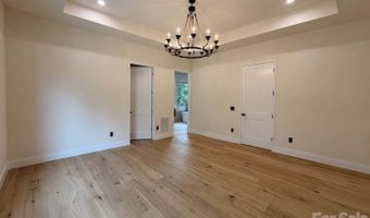 407 Melnick Ter, Asheville, NC 28803