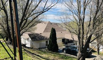 18 Madison St, Beattyville, KY 41311