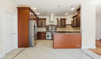 646 Compass Ave, Beachwood, NJ 08722