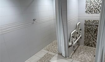 201 Ohua Ave Tower-2 #3313, Honolulu, HI 96815