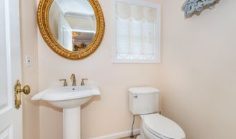 75 White St, Andover, NJ 07801