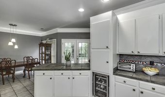 279 Fox Run Rd, Brandon, MS 39047