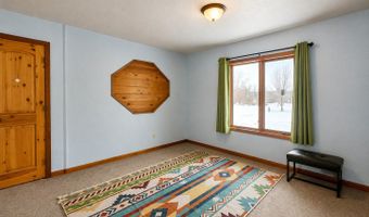 6828 Aurora Dr, Akeley, MN 56433