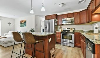 2 Gray Coach Ln 210, Cranston, RI 02921