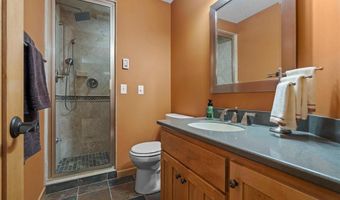 4309 Colleen Ct, Arden Hills, MN 55112