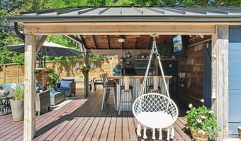1701 Dearmon Dr, Charlotte, NC 28205