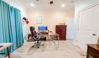 353 Alapaha River Dr, Alapaha, GA 31622