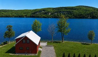 1027 S Barton Rd, Barton, VT 05822