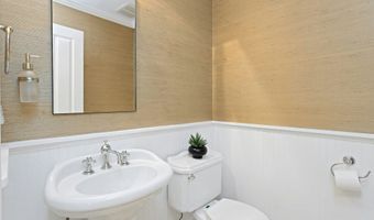 6 Searles Rd, Darien, CT 06820