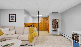 218 Donahue Rd, Barre, VT 05654