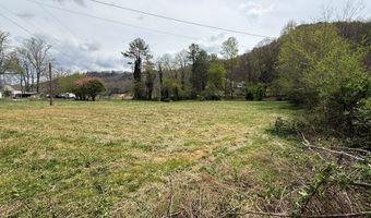 317 Robinson Rd, Andrews, NC 28901
