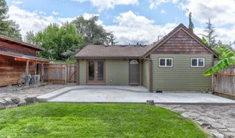 16510 SE GORDON St, Milwaukie, OR 97267