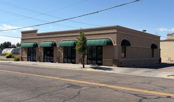 207 S Broadway St, Blackfoot, ID 83221
