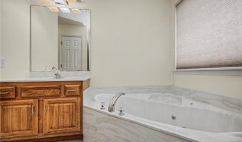 1439 Fox Ridge Ct, Arnold, MO 63010