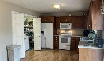 315 Old Worley Rd, Beaver, WV 25813