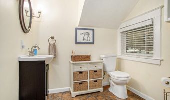 704 E Erie St, Albion, MI 49224