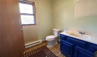 4207 S County Trl, Charlestown, RI 02813