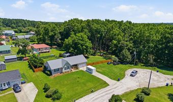 49 School House Rd, Albertville, AL 35950