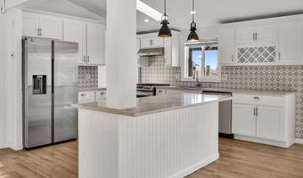 9383-85 W Lilac Rd, Escondido, CA 92026