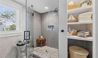 9 Dudley Dr, Narragansett, RI 02882