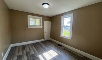 511 W 22nd St, Anderson, IN 46016