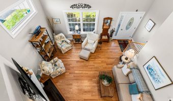 39 Pineview Dr, Candia, NH 03034