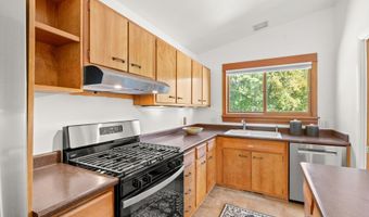 1019 Riverview Dr, Glenwood Springs, CO 81601