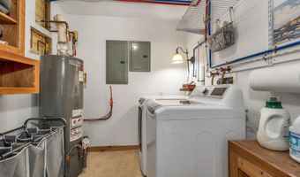74 Lamper Rd, Alton, NH 03809