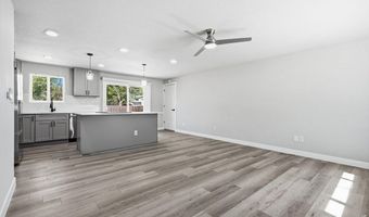 1035 6th St, Berthoud, CO 80513