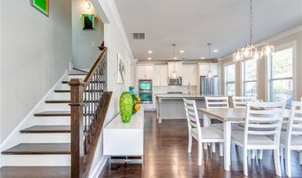 7875 Crownpoint Dr, Alpharetta, GA 30005