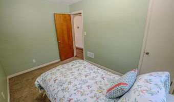 822 Westwood Dr SW, Alexandria, MN 56308