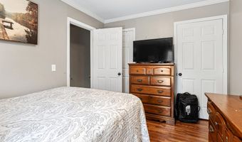 226 Hallock Dr, Abingdon, VA 24210