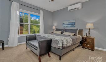 159 S Willow Brook Dr, Asheville, NC 28806