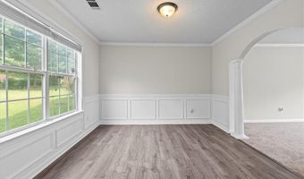 696 Tomahawk Pl, Austell, GA 30168