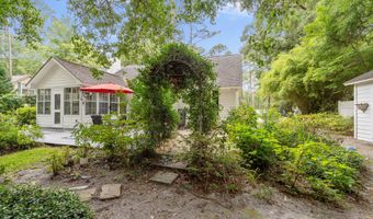 60 Thomas Sumter St, Beaufort, SC 29907