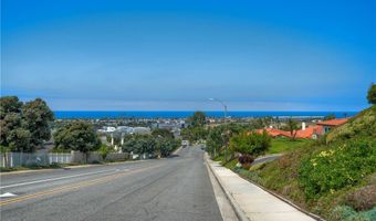 6766 Camino Del Prado, Carlsbad, CA 92011
