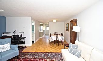 66 Girard Ave 312, Newport, RI 02840