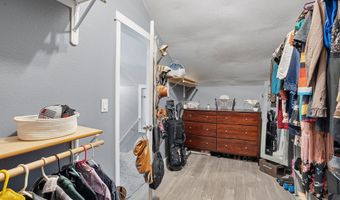 1127 LINN Ave, Oregon City, OR 97045