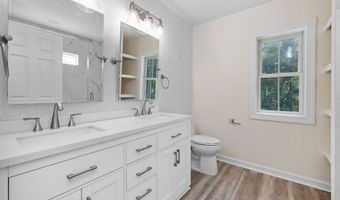 1212 Applethorn Dr, Apex, NC 27502