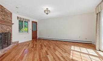 2699 Diamond Hill Rd, Cumberland, RI 02864